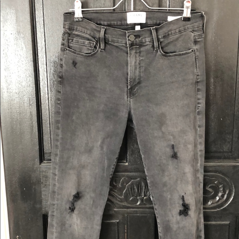 🔥SALE🔥Frame Jeans - Picture 2 of 8